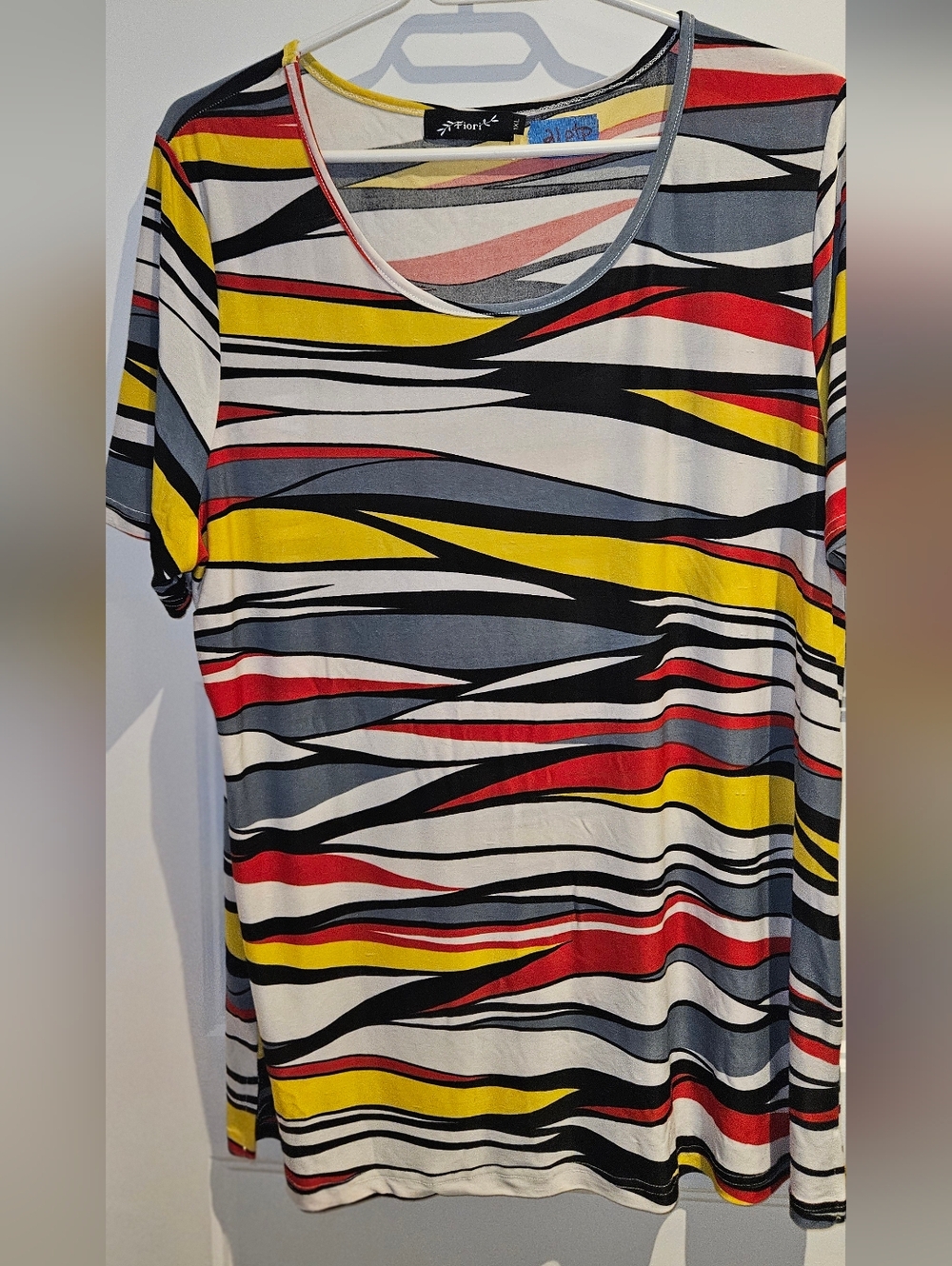 💝3/$10💝Fiori Multicolor Striped Scoop Neck Tunic